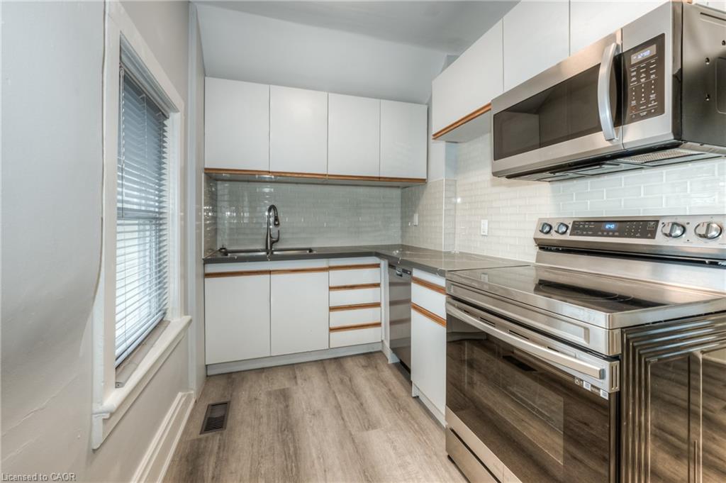 Additional image 5 of 2-313 Wellington Street N, Kitchener, ON, N2H 5K8