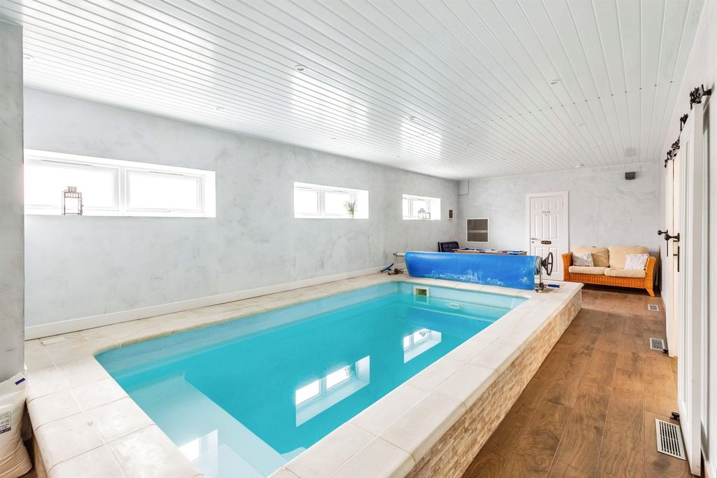 Additional image 12 of 9 bed detached house for saleBarton Road, Barton Seagrave, Kettering NN15