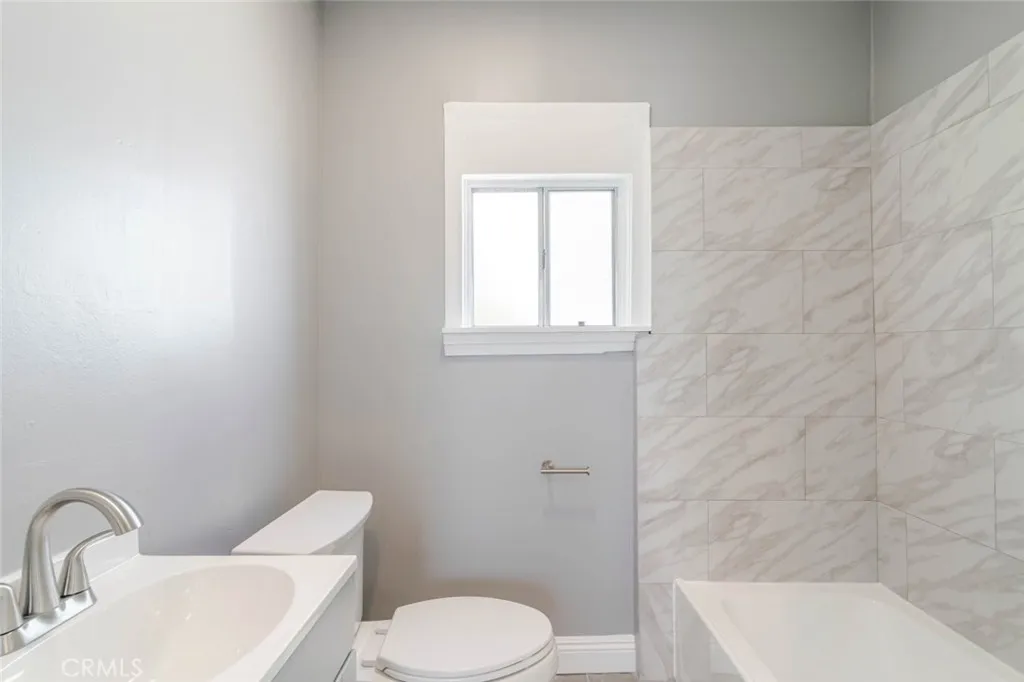 Additional image 13 of 1051 Western Avenue, Glendale, CA 91201