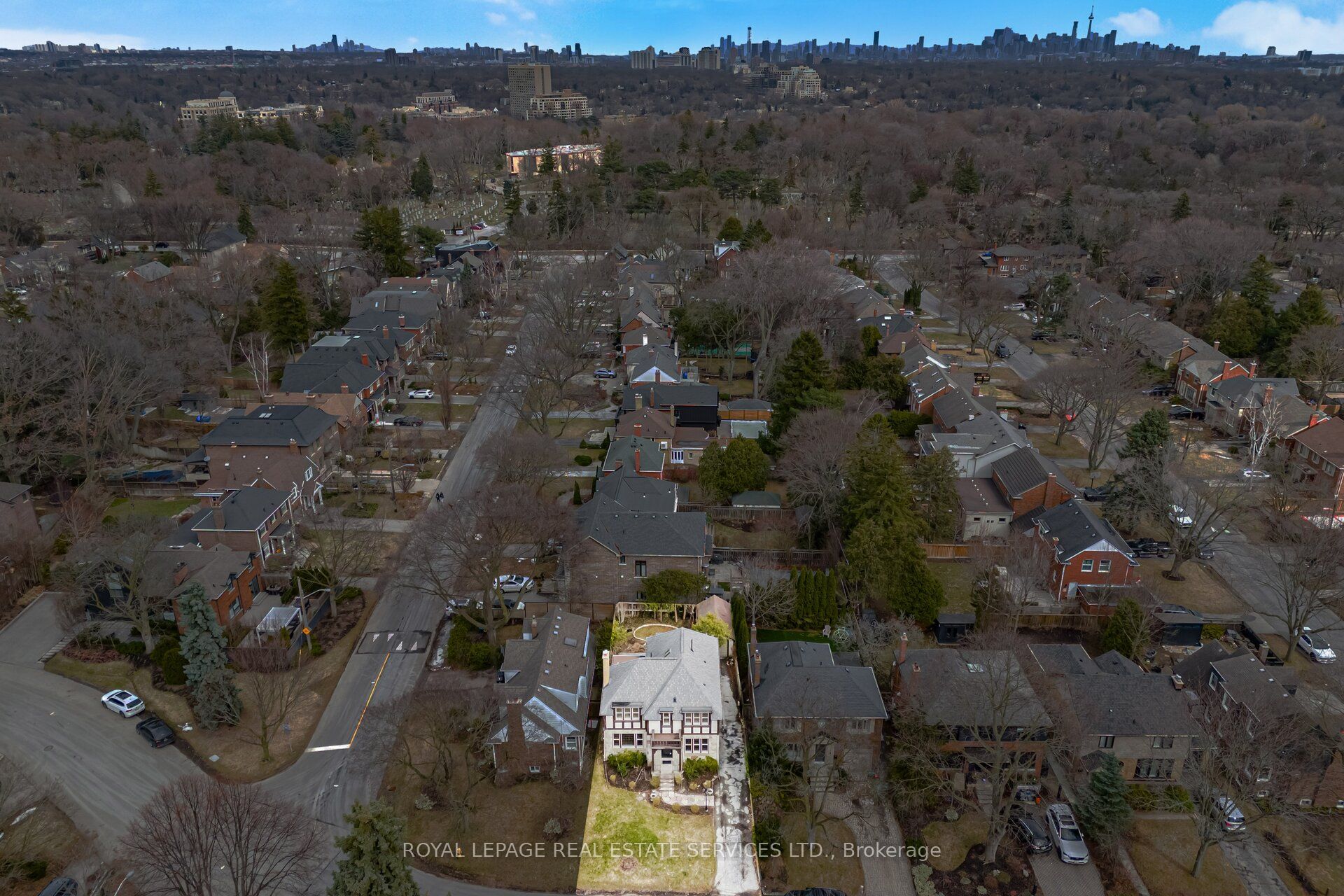Additional image 3 of 209 Grenview Boulevard S, Toronto, ON, M8Y 3T9