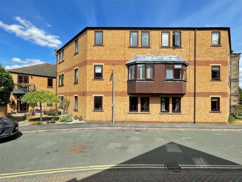 2 bed flat for saleWelland Mews, Stamford PE9