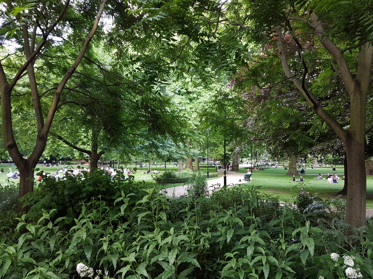 Additional image 8 of 2 Bed Flat, Guilford Court, WC1N, N1 7GU