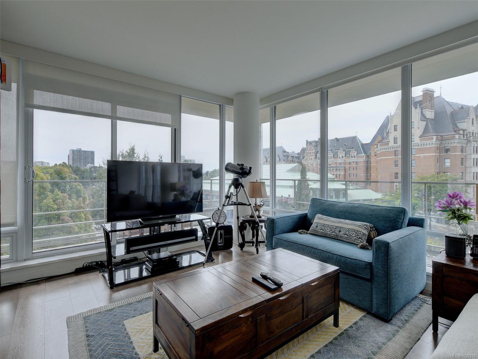 Additional image 2 of 406-708 Burdett Avenue, Victoria, BC, V8W 0A8