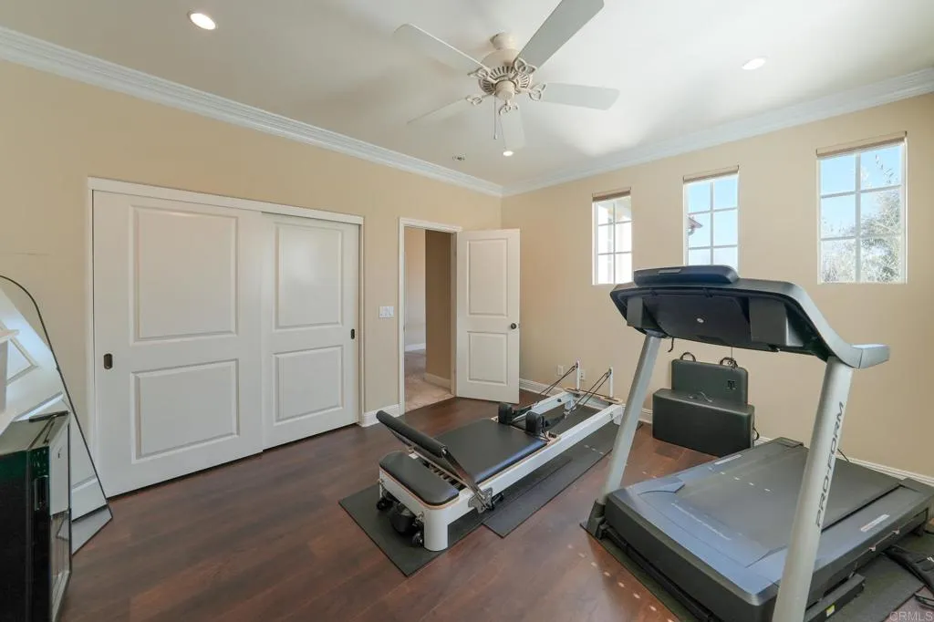 Additional image 23 of 15586 New Park Ter, San Diego, CA 92127