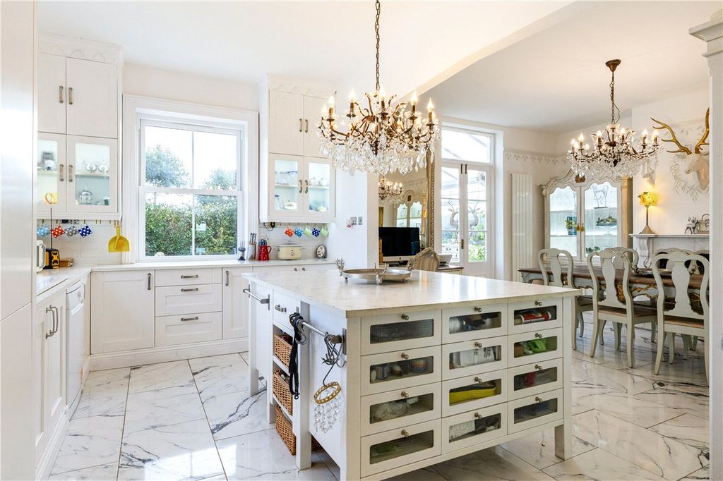 Additional image 3 of 7 bed detached house for saleManby Road, Stewton, Louth, Lincolnshire LN11
