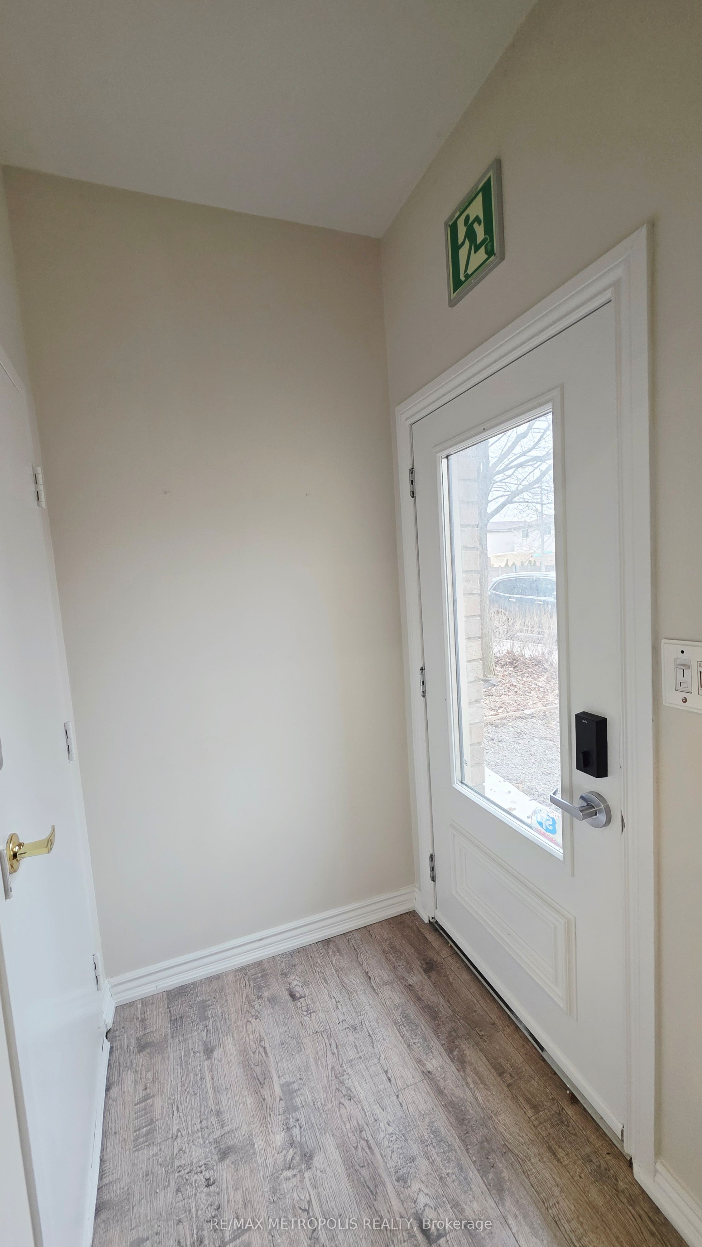 Additional image 3 of 8-1250 St. Martins Drive E, Pickering, ON, L1W 0A2