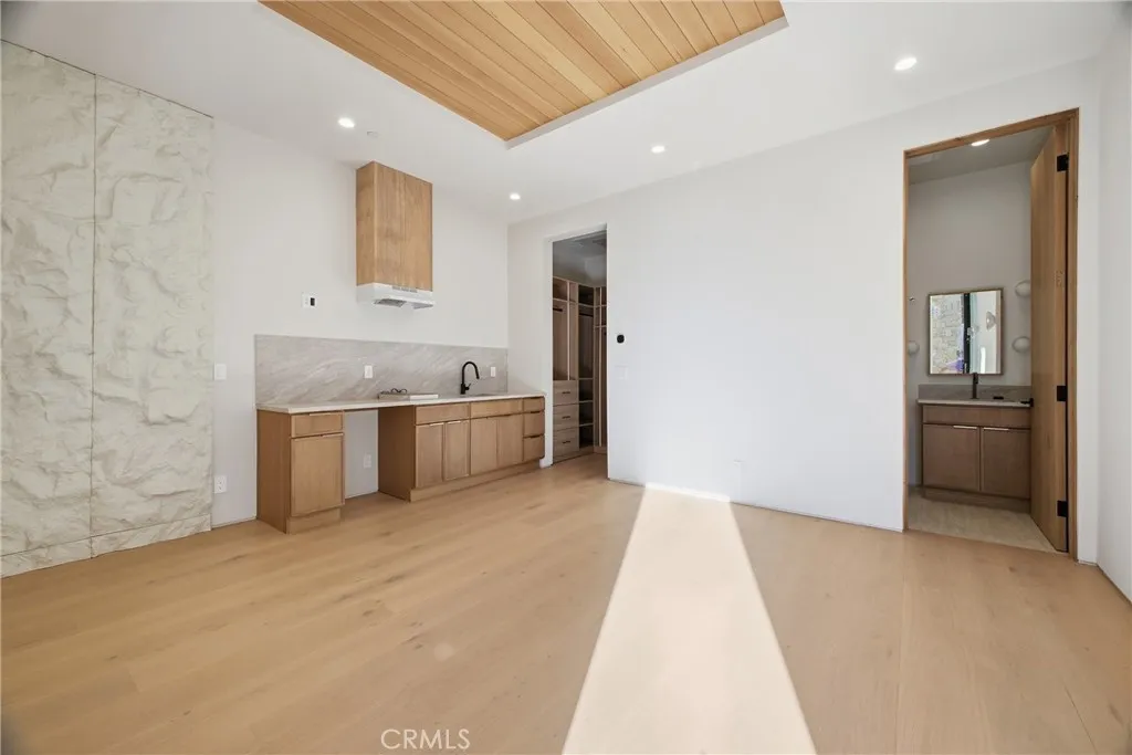 Additional image 75 of 4827 Stansbury Ave, Sherman Oaks, CA 91423