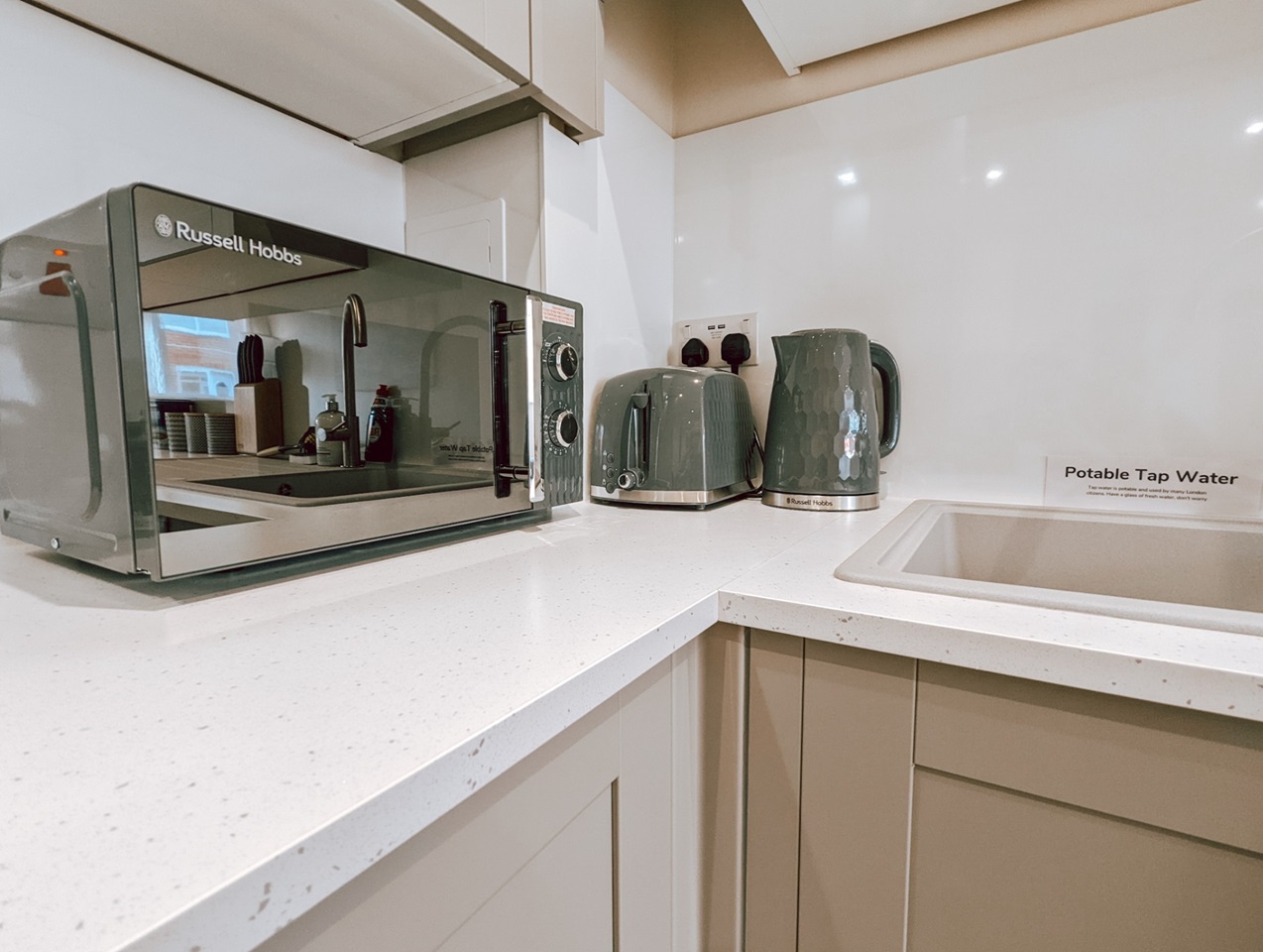 Additional image 10 of 2 Bed Flat, Springwell Court, EC1V, N1 7GU