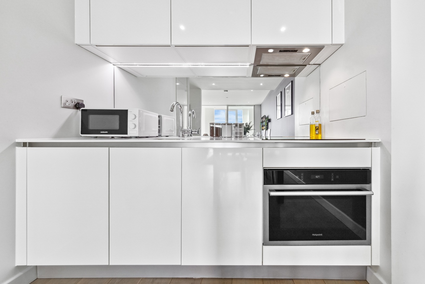 Additional image 8 of 1 Bed Flat, Wandsworth Road, SW8, N1 7GU