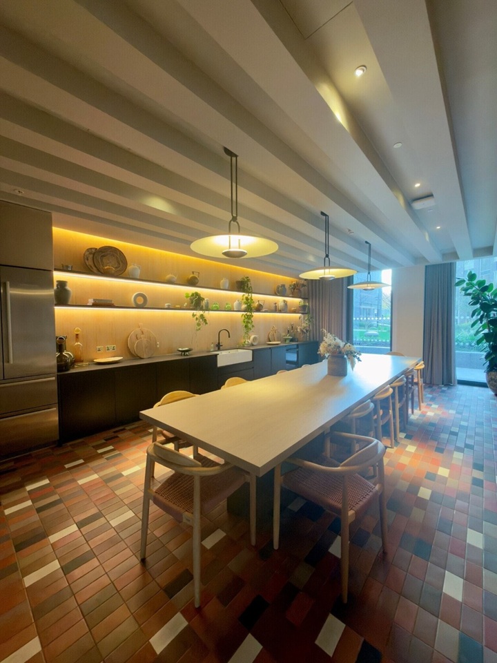 Additional image 9 of 3 Bed Flat, York Way, N1, N1 7GU