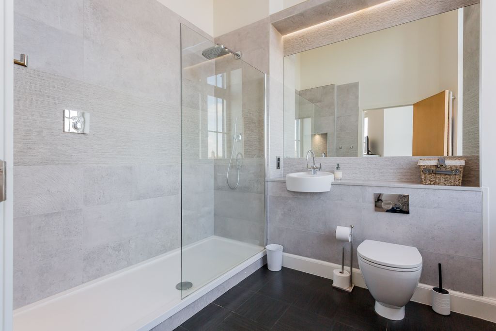 Additional image 13 of 3 bed penthouse for sale4/10 Anchor Mill, Thread Street, Paisley PA1