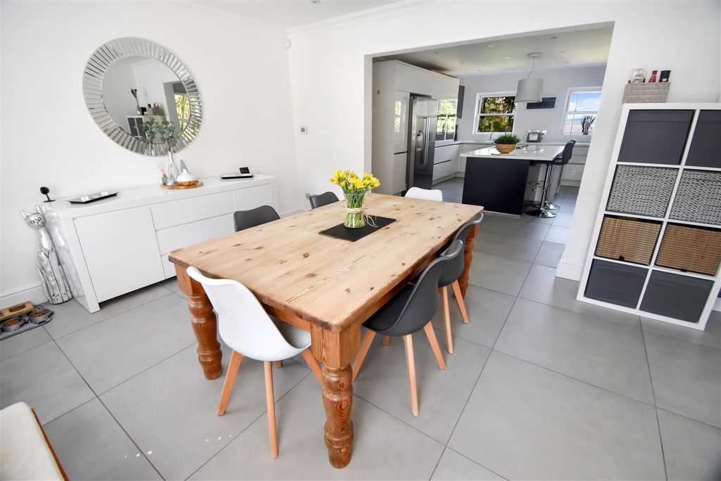 Additional image 8 of 7 bed detached house for saleThe Watch House, Nore Road, Portishead BS20