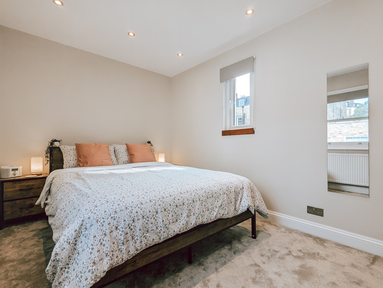 Additional image 3 of 2 Bed Flat, Warwick Way, SW1V, N1 7GU