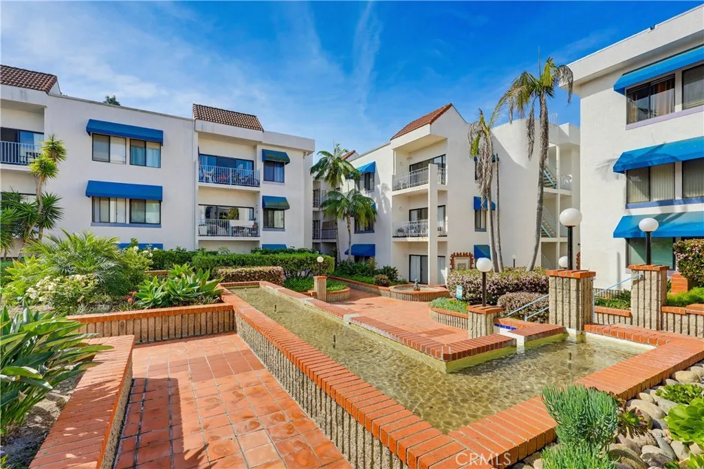 Additional image 25 of 8328 Regents Road Unit 1F, San Diego, CA 92122