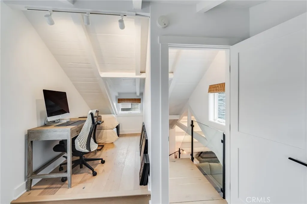 Additional image 31 of 1259 S Coast Highway Apt B, Laguna Beach, CA 92651