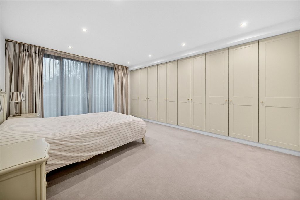 Additional image 9 of 3 bed flat for saleApartment B, High Winds, 513 Harrogate Road, Leeds, West Yorkshire LS17