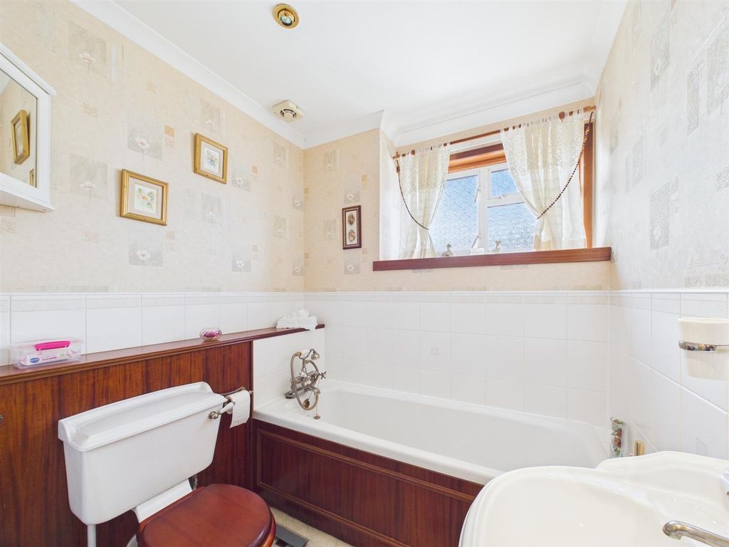 Additional image 15 of 4 bed detached house for sale22 Corsie Drive, Perth, Perthshire PH2