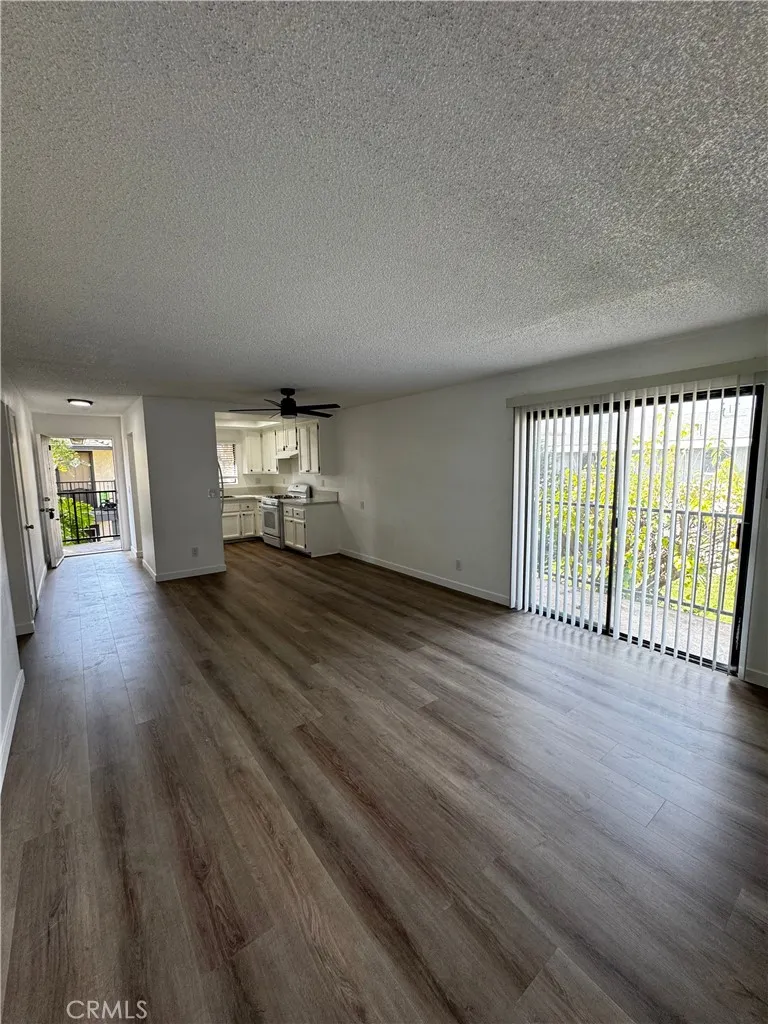 Additional image 10 of 1999 Maple Ave Unit 202, Costa Mesa, CA 92627