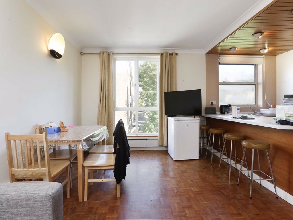 Additional image 2 of 1 Bed Flat, Portland House, NW8, N1 7GU