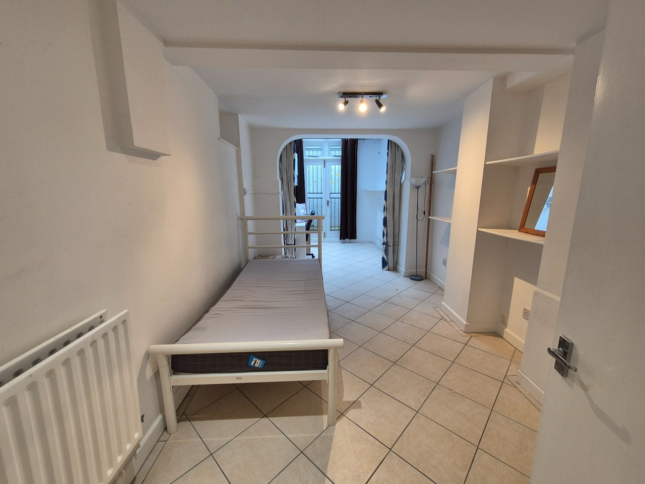 Additional image 3 of 2 Bed Flat, Marchmont Street, WC1N, N1 7GU