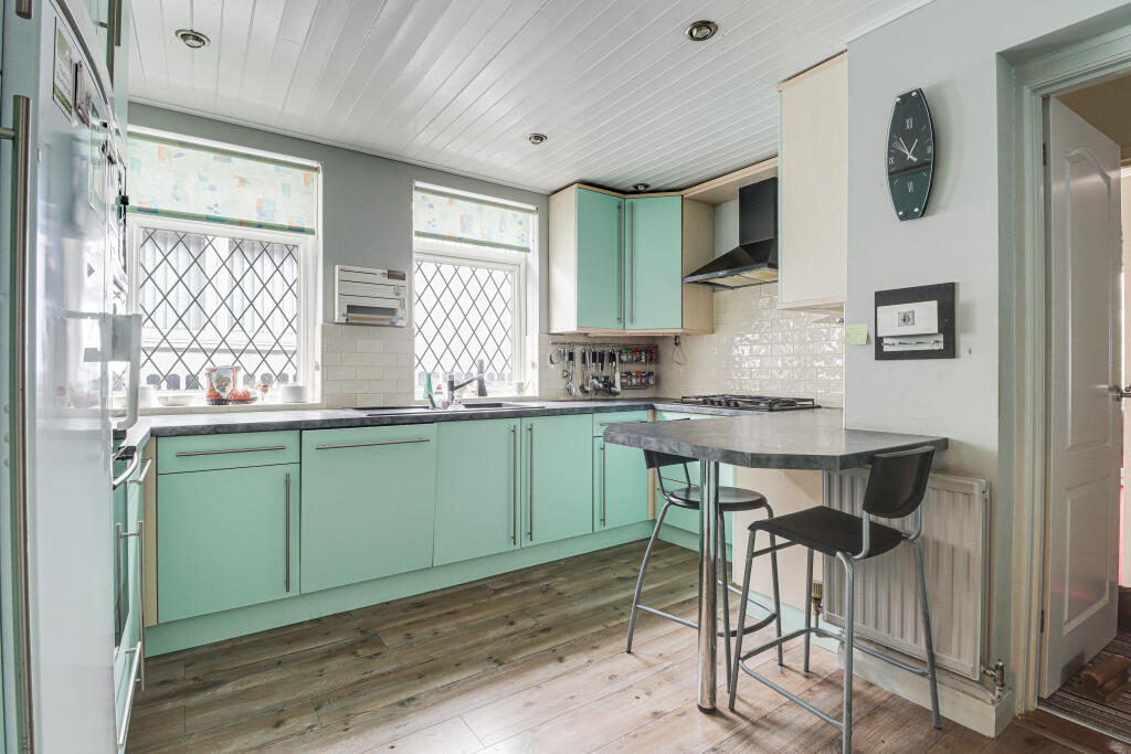 Additional image 17 of Linden Road, Redbourn, AL3