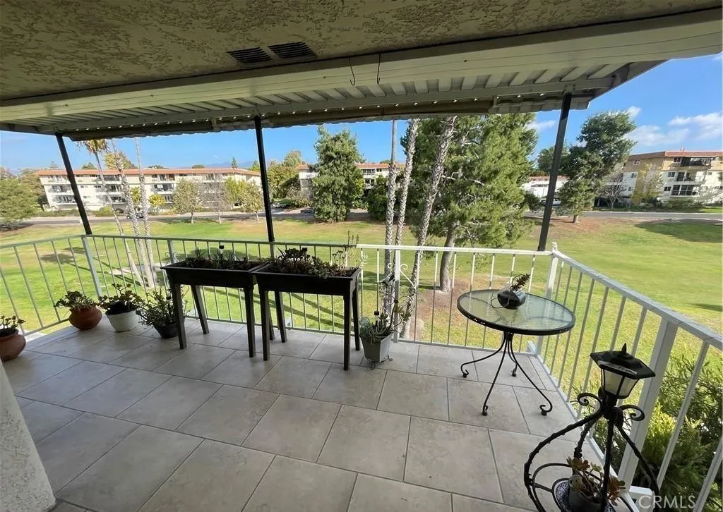 Additional image 20 of 2390 Via Mariposa W Unit 3C, Laguna Woods, CA 92637