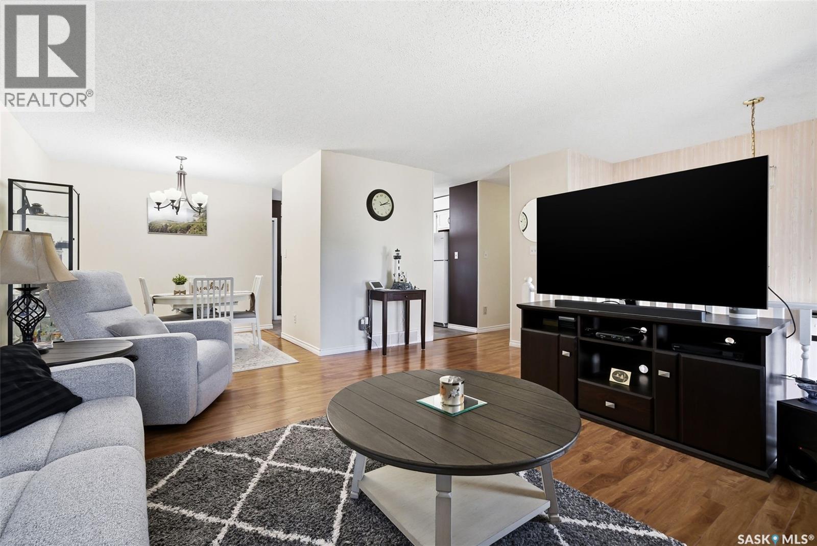 Additional image 5 of 1234 James Crescent, Regina, SK, S4N6A5