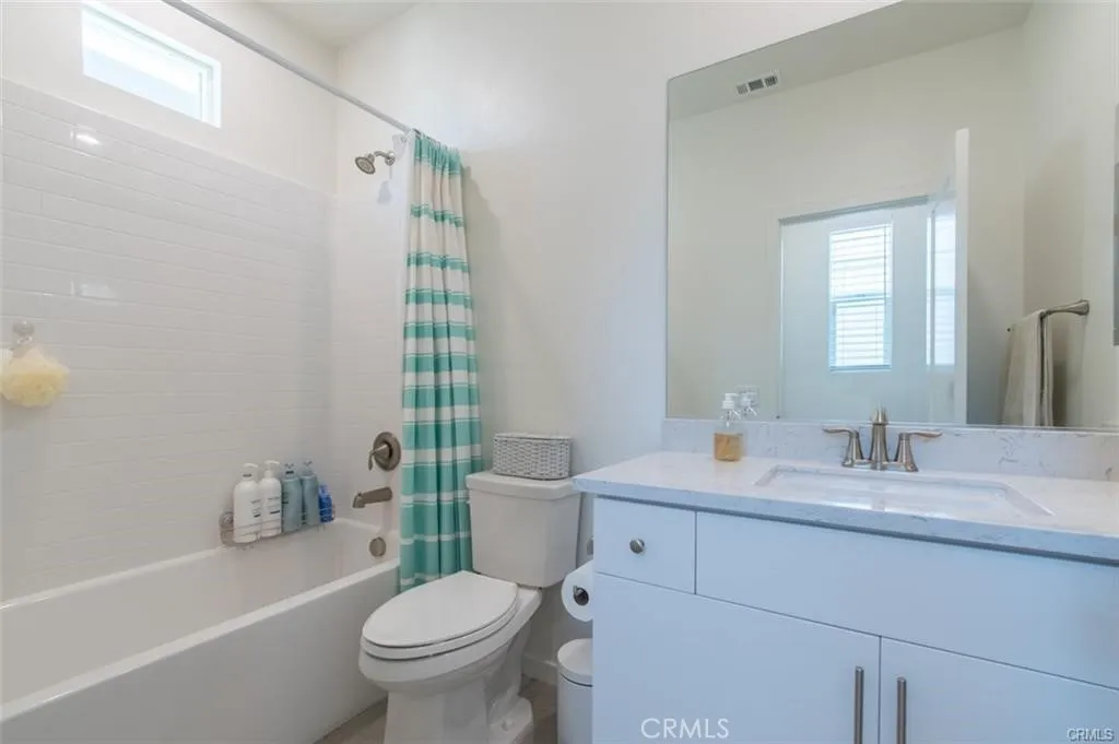 Additional image 25 of 140 Paramount, Irvine, CA 92618