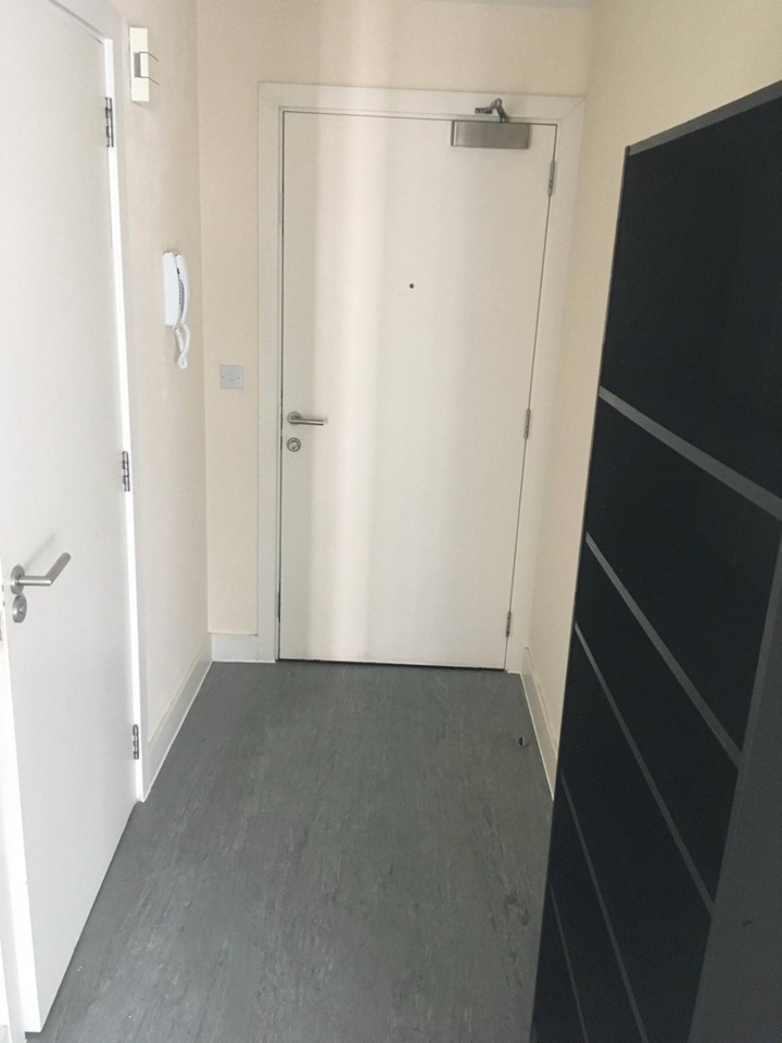 Additional image 13 of 1 Bed Flat, Leonard St, EC2A, N1 7GU