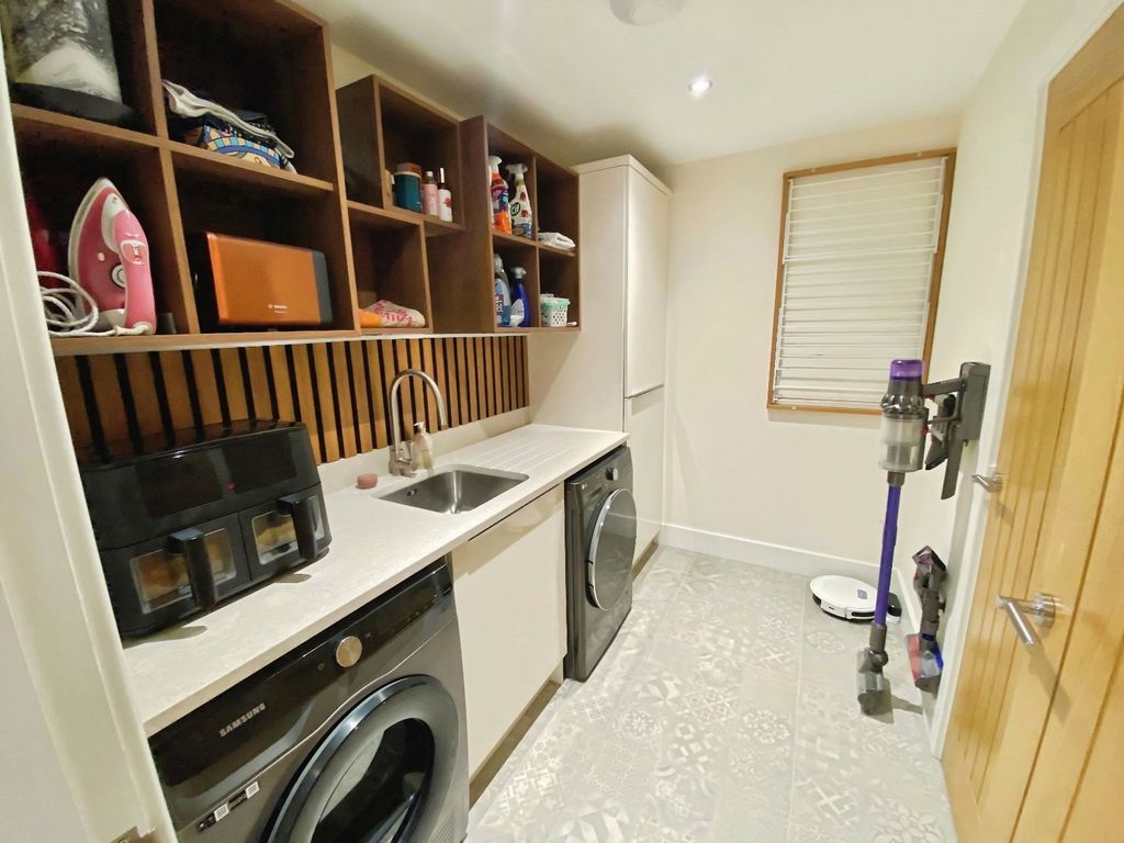 Additional image 19 of 5 bed detached house for saleSand Pit Lane, Alkborough, Scunthorpe, Lincolnshire DN15
