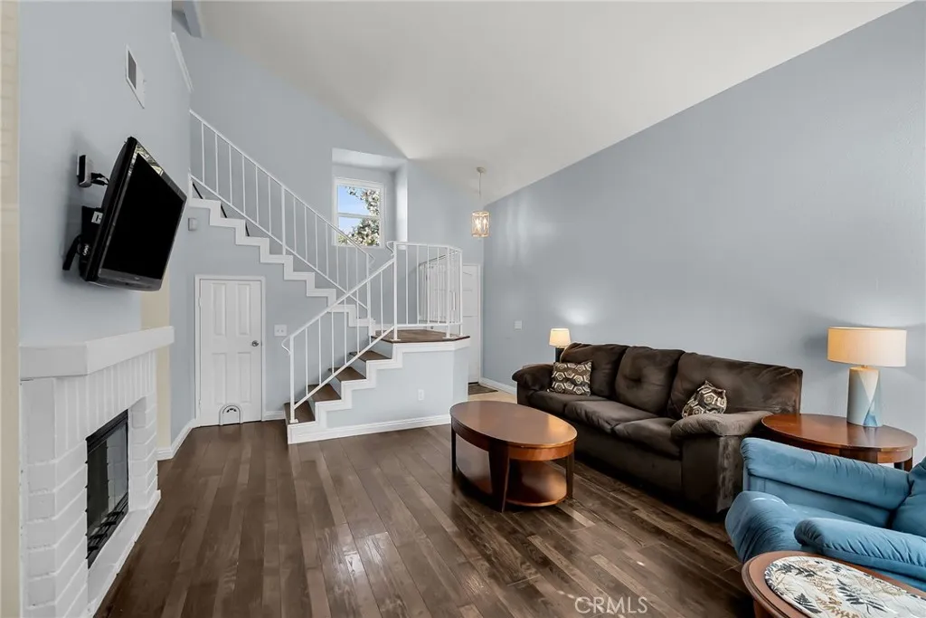 Additional image 41 of 1105 W Victoria St, Rialto, CA 92376