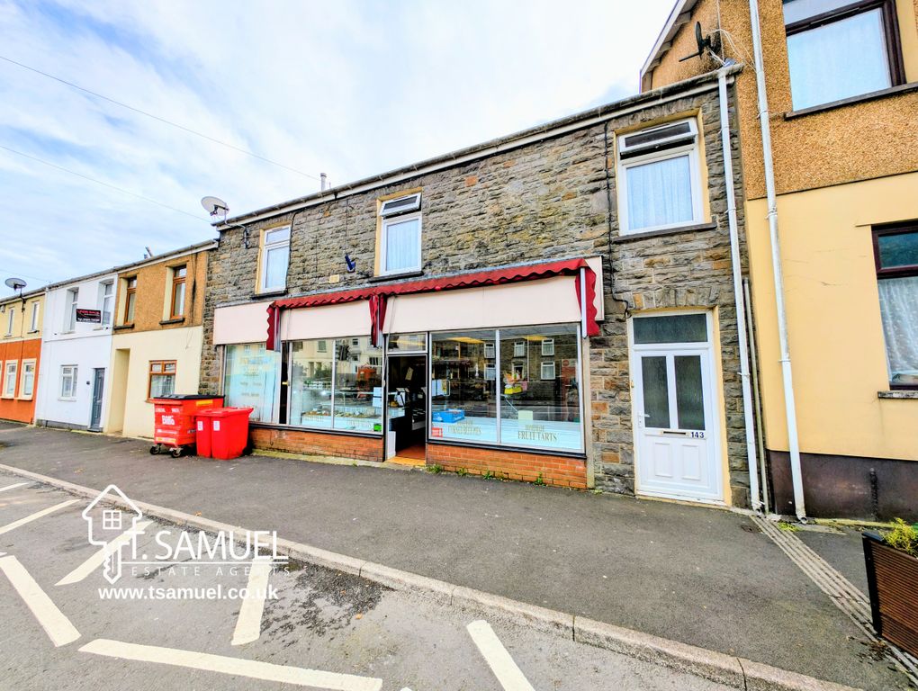 3 bed flat for saleBute Street, Treherbert, Treorchy CF42