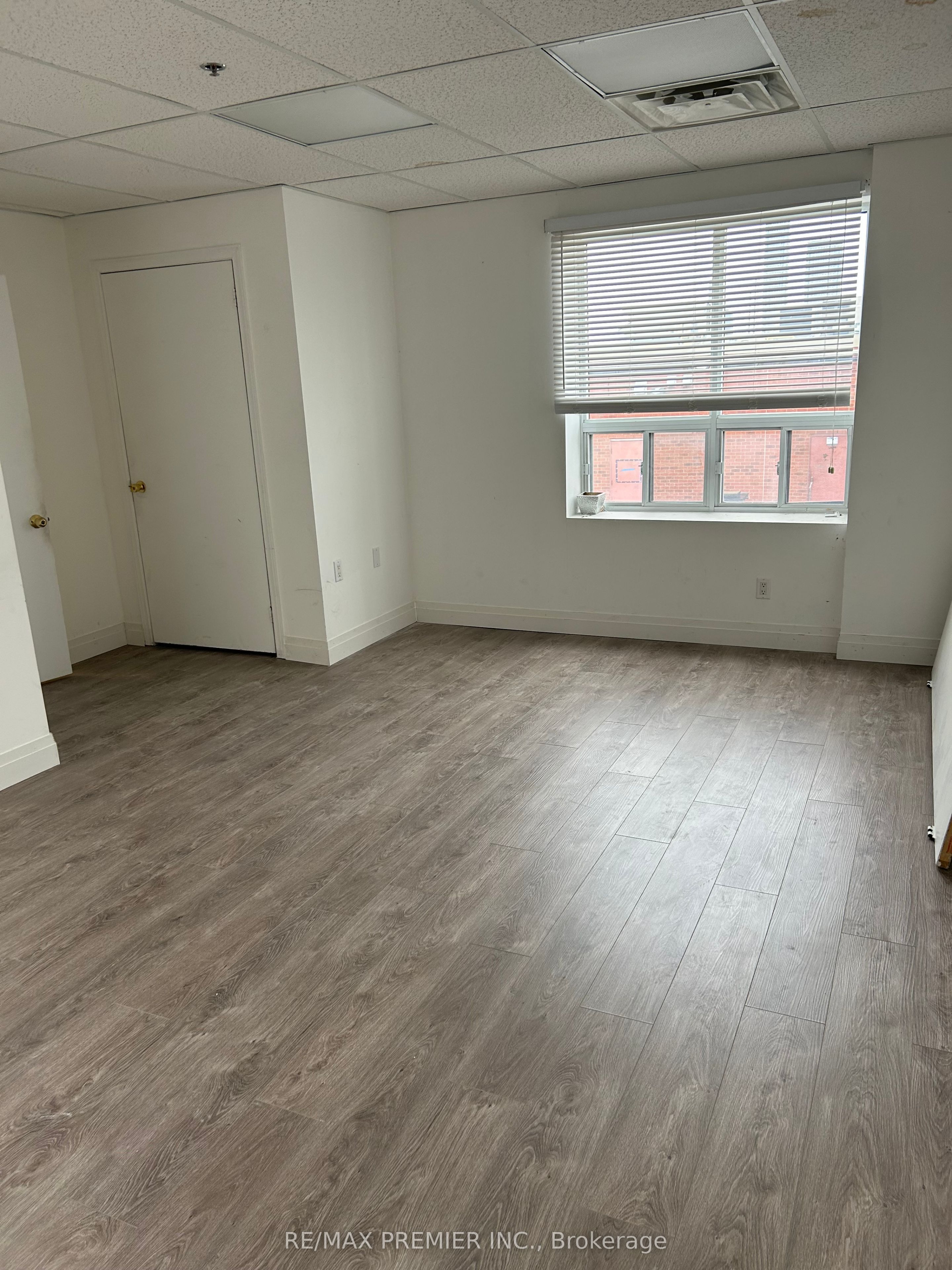 Additional image 3 of Unit 8 Offic-136 Winges Road, Vaughan, ON, L4L 6C3