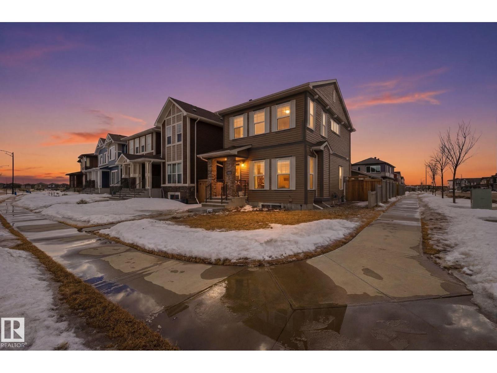 Additional image 2 of 17498 76 Street NW, Edmonton, AB, T5Z0R2