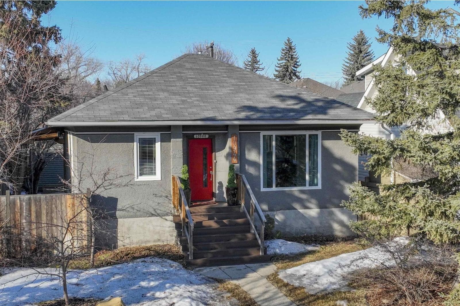Additional image 8 of 10944 71 Avenue NW, Edmonton, AB, T6G0A1