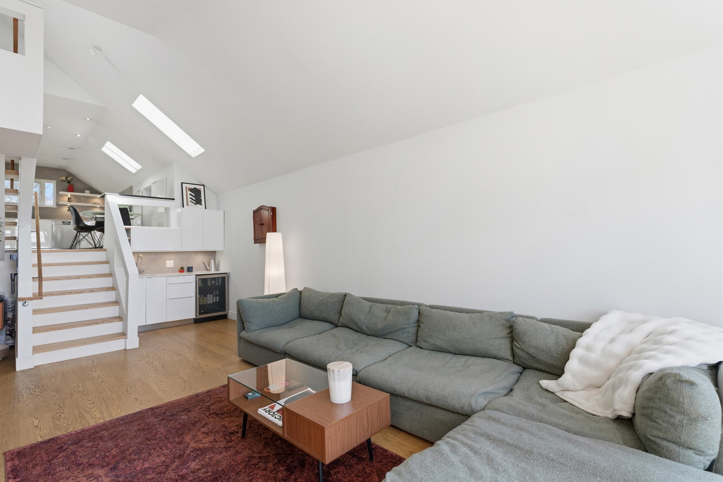 Additional image 2 of D-225 E 4th Street, North Vancouver, BC, V7L 1J1
