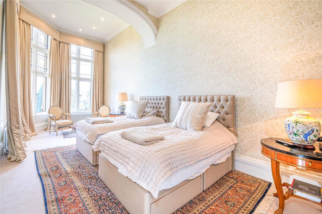 Additional image 12 of 3 bed flat for saleWyfold Court, Kingwood, Oxfordshire RG9