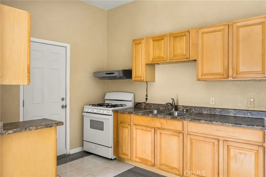 Additional image 23 of 1521 Junipero Avenue, Long Beach, CA 90804