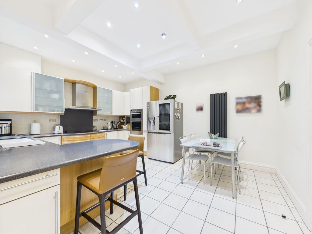 Additional image 13 of 2 bed flat for saleBeech Lane, Calderstones, Liverpool. L18