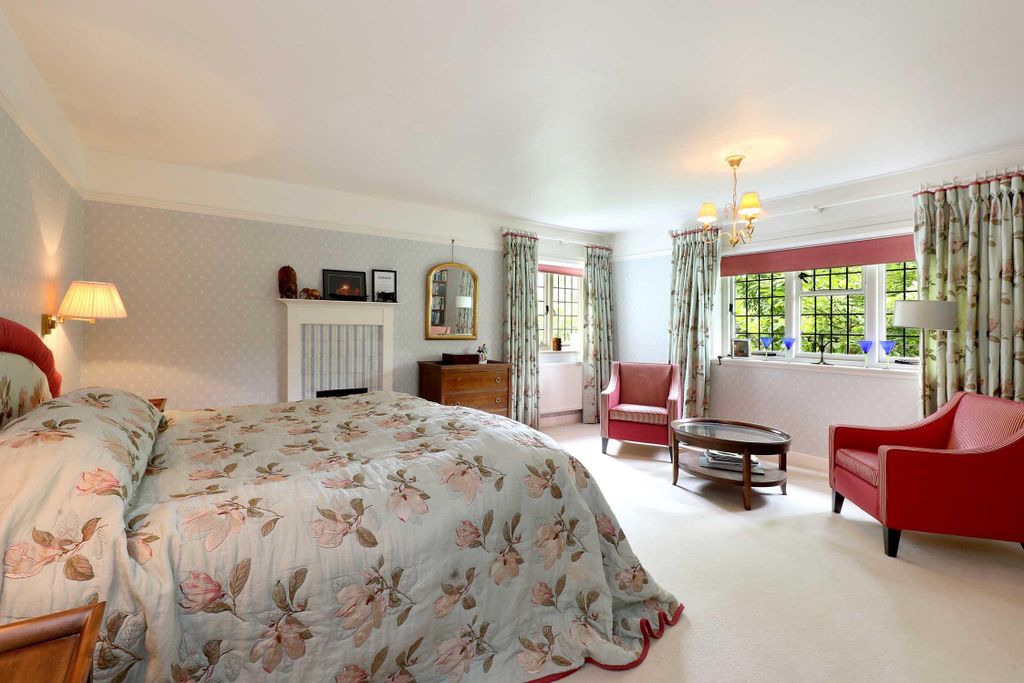 Additional image 12 of 6 bed detached house for saleColmore Lane, Kingwood, Henley-On-Thames, Oxfordshire RG9