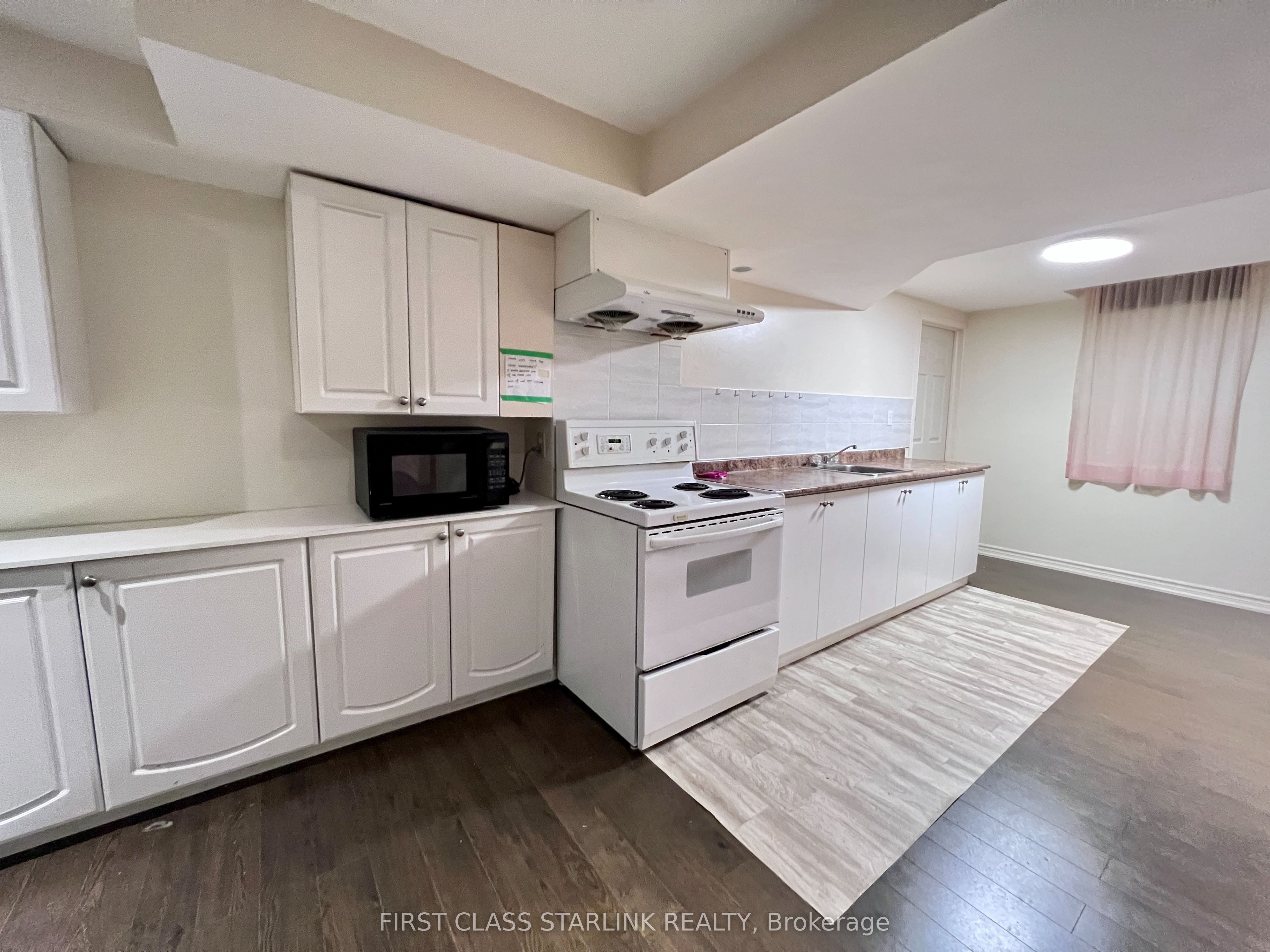 Additional image 3 of Bsmt-454 Hillbury Drive, Mississauga, ON, L5R 0B1