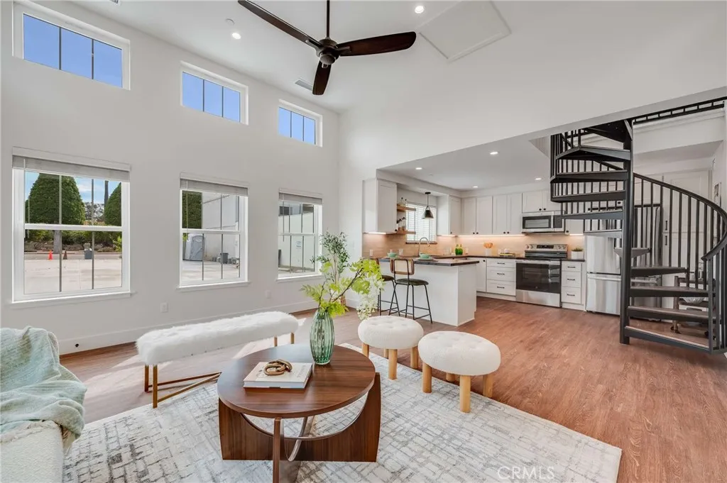 Additional image 36 of 127 E Foothill Boulevard Unit C, Glendora, CA 91741