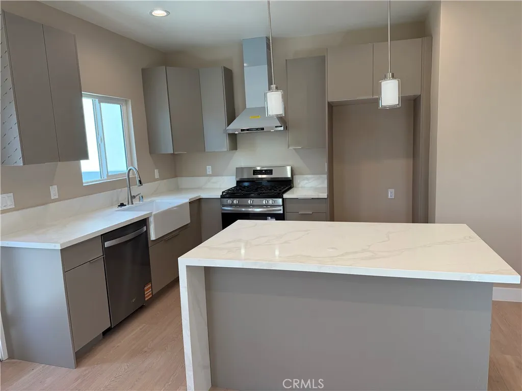 Additional image 7 of 1072 N Vinedo Avenue, Pasadena, CA 91107