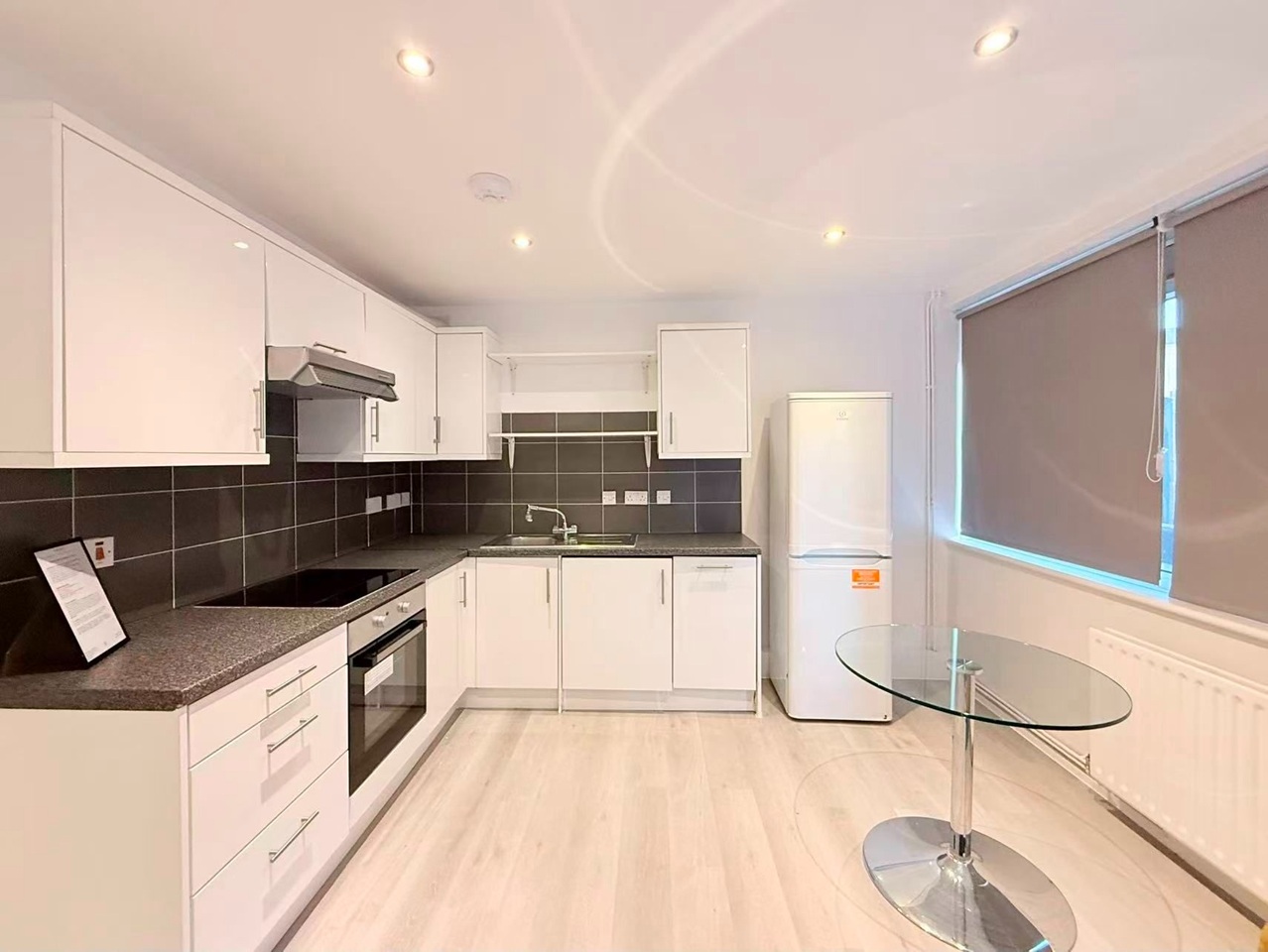 Additional image 4 of 4 Bed Flat, Mursell Estate, SW8, N1 7GU