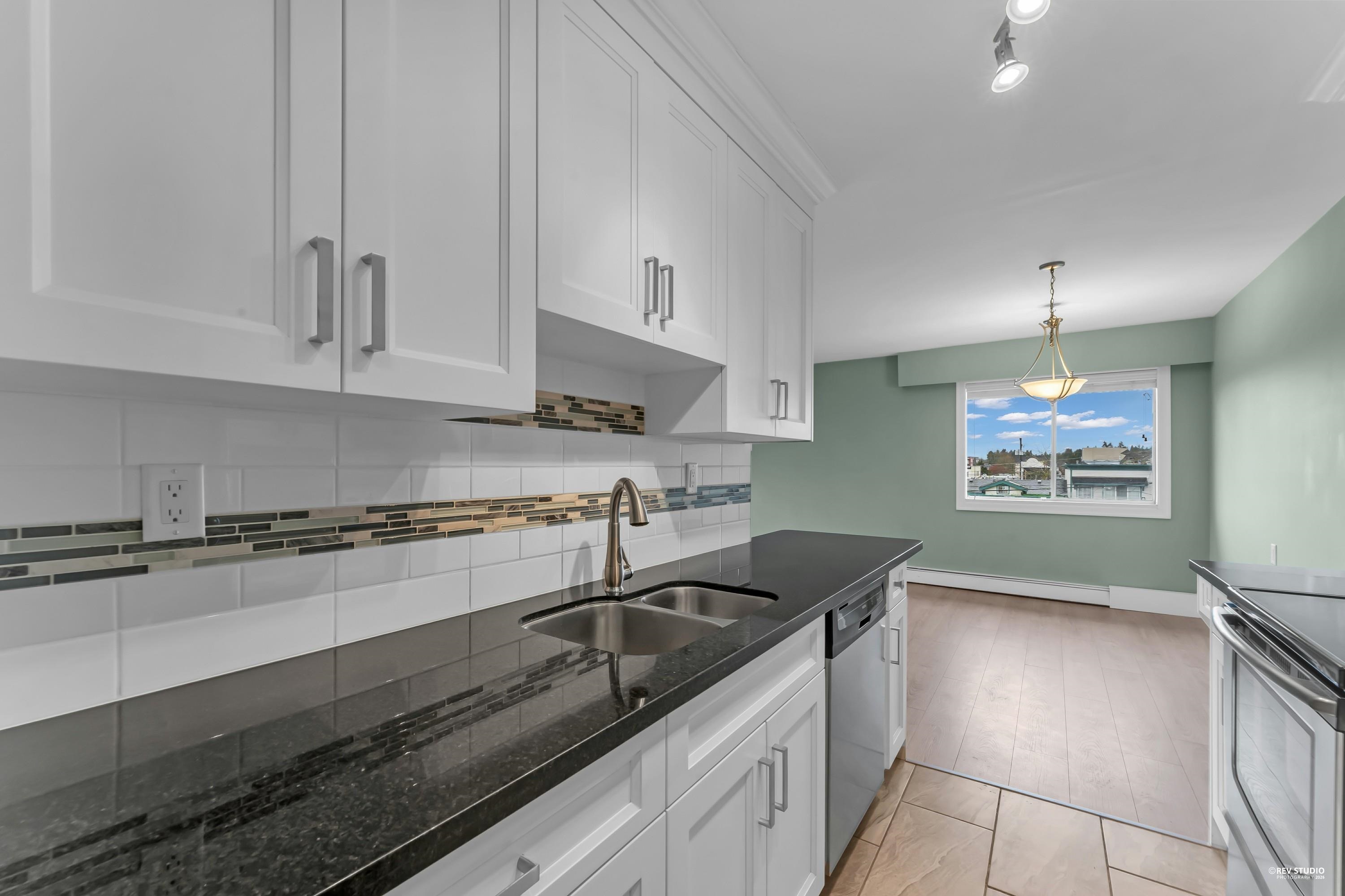 Additional image 3 of 322-17707 57a Avenue, Surrey, BC, V3S 1J2