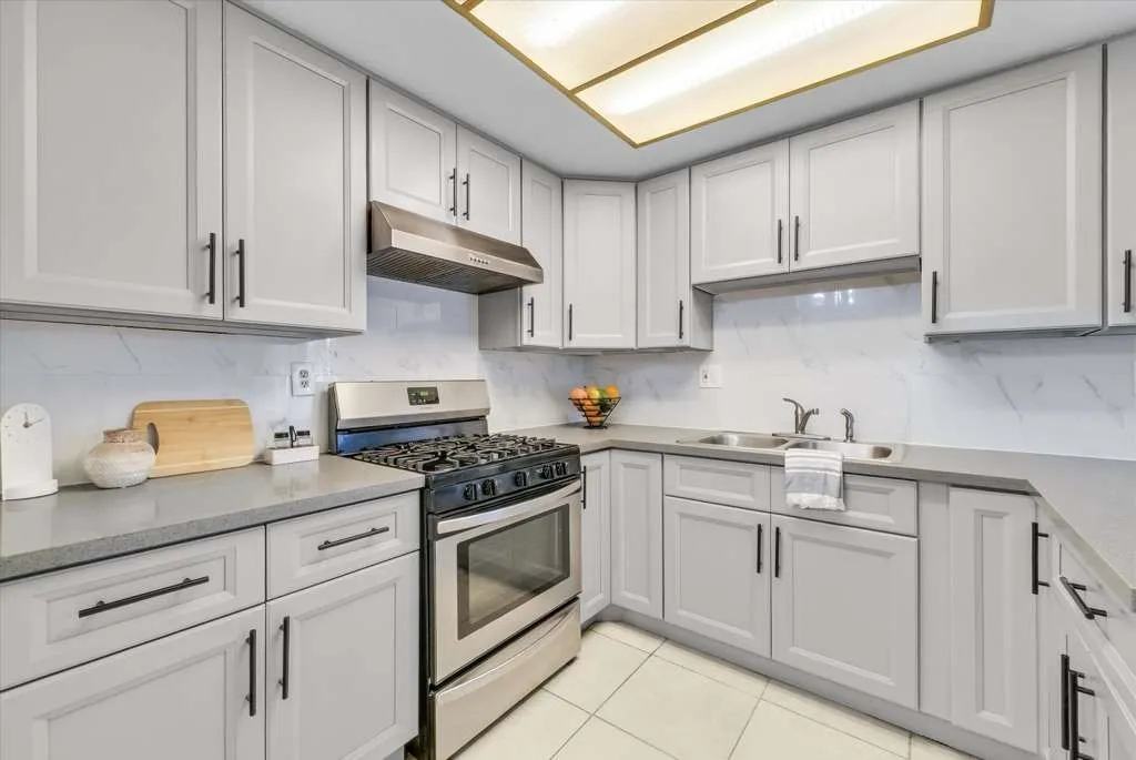 Additional image 13 of 13388 Wisteria Pl, Chino, CA 91710