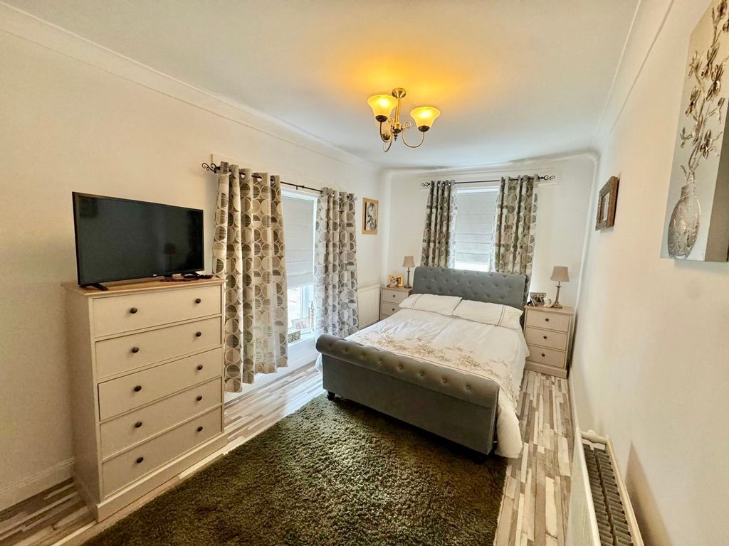 Additional image 7 of 2 bed flat for saleEdward Street, Porth CF39