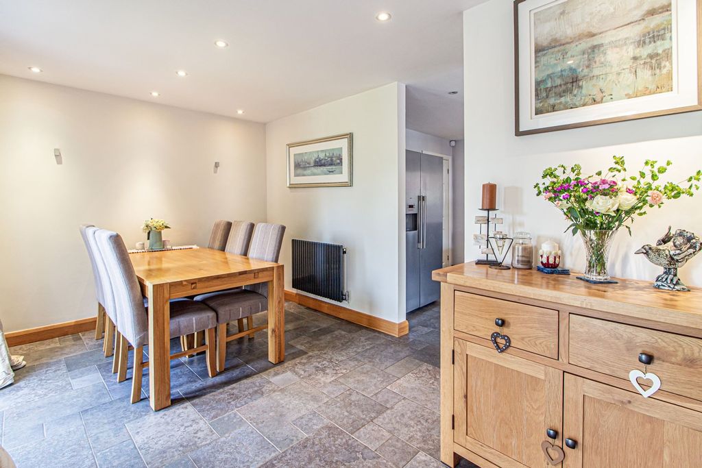 Additional image 15 of 4 bed detached house for saleBryn Rhedyn, Tonteg CF38
