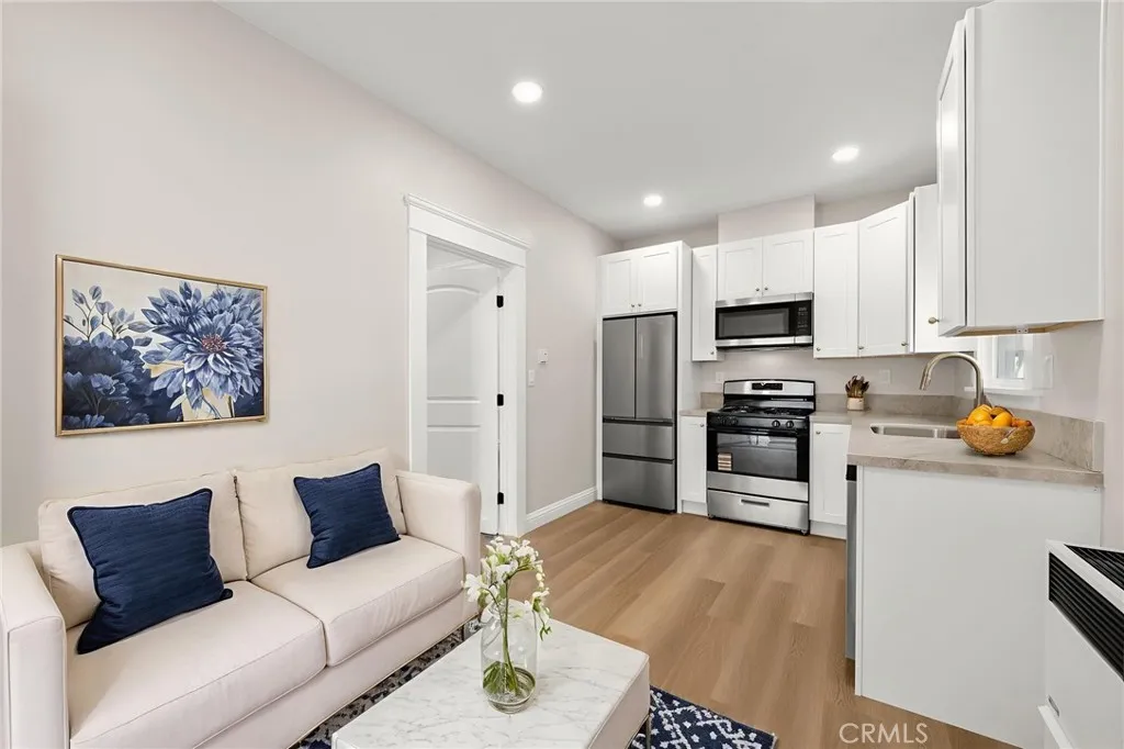 Additional image 19 of 1822 E 2nd Unit 6, Long Beach, CA 90802