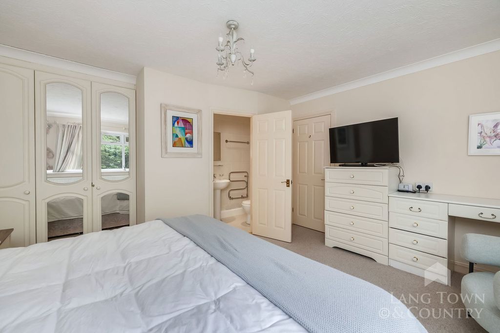 Additional image 13 of 5 bed detached house for saleWoodlands Lane, Manor Park, Plymouth PL6